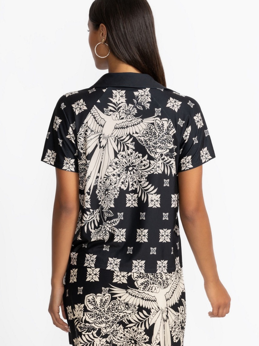 🕊️ Johnny Was Active Bee Active Boxy Polo Tee Black Floral Bird XS NWT